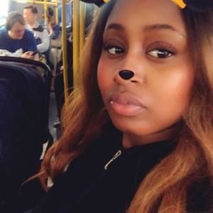 Meet your Posher, Shareena